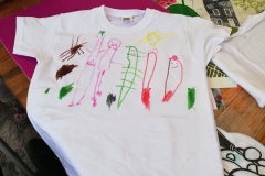 kinder-bemalen-t-shirts_Fledermausfest-Zitadelle-Spandau_2018_14