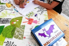 kinder-bemalen-t-shirts_Fledermausfest-Zitadelle-Spandau_2018_8